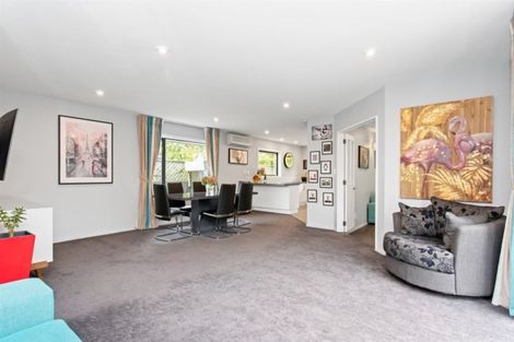 Photo of property in 17b Wairakei Road, Strowan, Christchurch, 8052