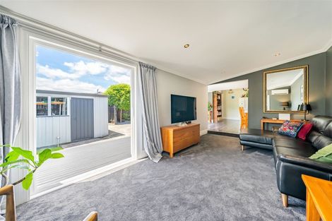 Photo of property in 17 Victoria Street, Ebdentown, Upper Hutt, 5018