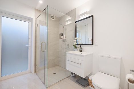 Photo of property in 112 Karewa Parade, Papamoa Beach, Papamoa, 3118