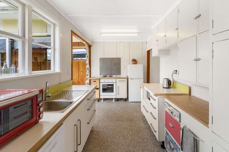 Photo of property in 110 Carlton Avenue, Tawhero, Whanganui, 4500