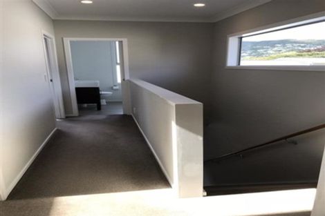 Photo of property in 46b Parkvale Road, Karori, Wellington, 6012