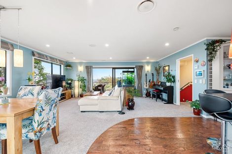 Photo of property in 24 Mossburn Grove, Kelson, Lower Hutt, 5010