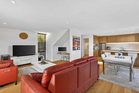 Photo of property in 3/133 Peterborough Street, Christchurch Central, Christchurch, 8013