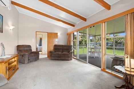 Photo of property in 38 Lincoln Road, Carterton, 5713