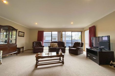 Photo of property in 42 Waihopai Street, Rosedale, Invercargill, 9810