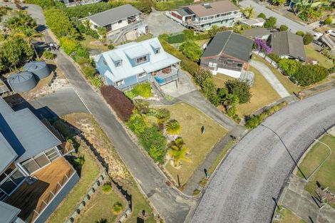 Photo of property in 5 Dudley Crescent, Cable Bay, 0420