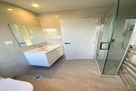Photo of property in 1a Dundale Avenue, Blockhouse Bay, Auckland, 0600