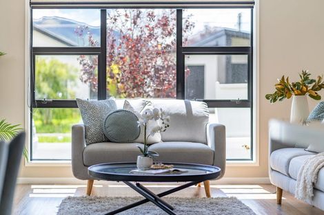 Photo of property in 19 Te Kaeaea Crescent, Wallaceville, Upper Hutt, 5018