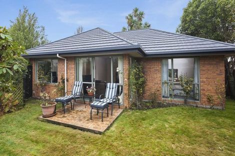 Photo of property in 2/7 Worthy Street, Ilam, Christchurch, 8041