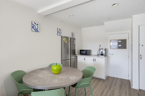 Photo of property in 11 Rodney Avenue, Te Horo Beach, Otaki, 5581
