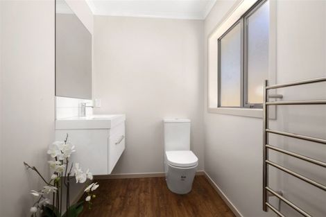 Photo of property in 7 Hull Place, Whitby, Porirua, 5024