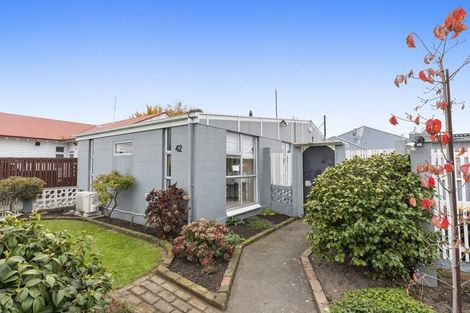 Photo of property in 2/42 Harker Street, Spreydon, Christchurch, 8024