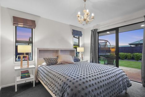 Photo of property in 55 Sequoia Way, Rangiora, 7400