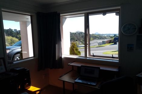 Photo of property in 73 Orion Drive, Welcome Bay, Tauranga, 3112