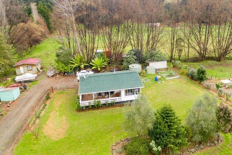 Photo of property in 429 Omanaia Road, Oue, Kaikohe, 0473