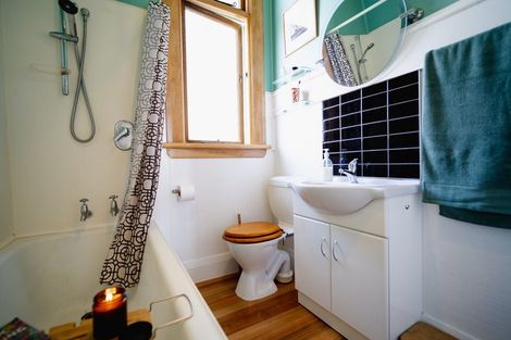 Photo of property in 25 Forfar Street, Clyde Hill, Dunedin, 9011