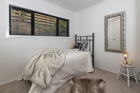 Photo of property in 39b Hetley Crescent, Taradale, Napier, 4112