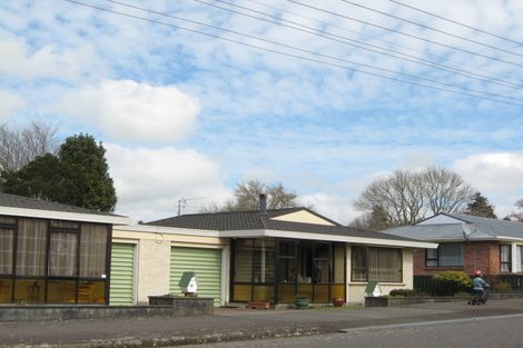 Photo of property in 39 Page Street, Stratford, 4332