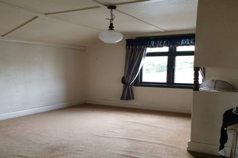 Photo of property in 27 Ranfurly Street, Hokowhitu, Palmerston North, 4410