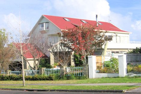 Photo of property in 33 Calluna Crescent, Totara Heights, Auckland, 2105