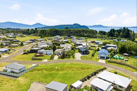 Photo of property in 8 Wai Kite Kite Place, Motuoapa, 3382