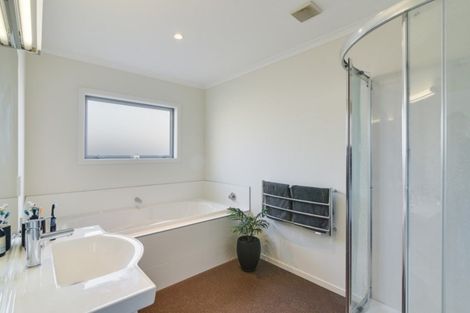 Photo of property in 11 Sylvan Street, Lake Hayes, Queenstown, 9304