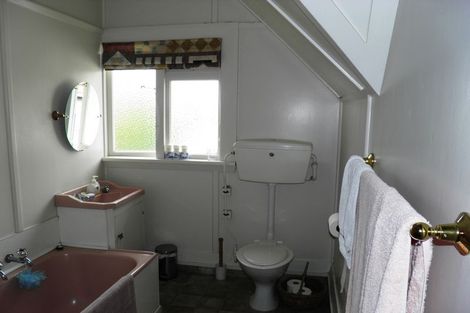 Photo of property in 11 Wharfe Street, South Hill, Oamaru, 9400