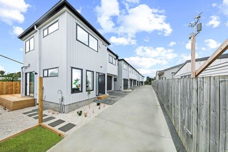 Photo of property in 90a Seymour Road, Sunnyvale, Auckland, 0612
