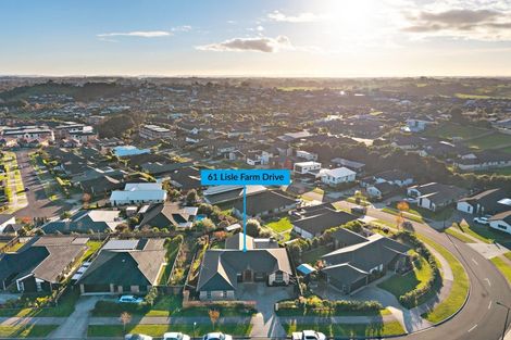 Photo of property in 61 Lisle Farm Drive, Pukekohe, 2120