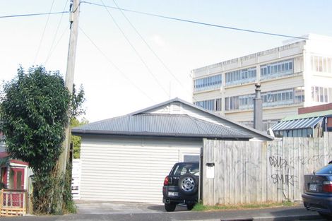 Photo of property in 35 Queen Street, Otahuhu, Auckland, 1062