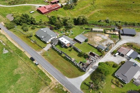 Photo of property in 327 Wanganui Flat Road, Harihari, 7884