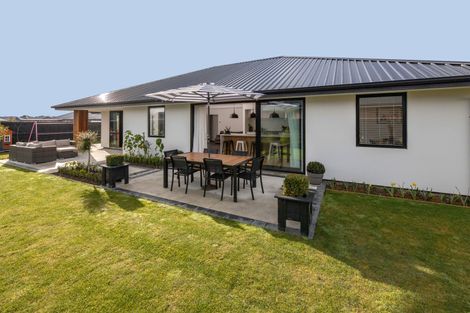 Photo of property in 10 Salisbury Avenue, Rangiora, 7400