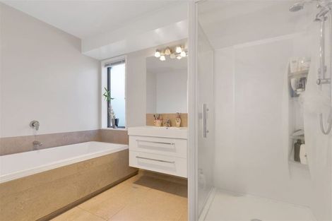 Photo of property in 31 Davaar Crescent, Broomfield, Christchurch, 8042