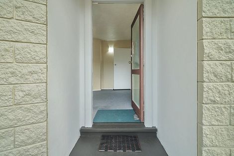 Photo of property in 7 Mckellar Place, Hornby, Christchurch, 8042