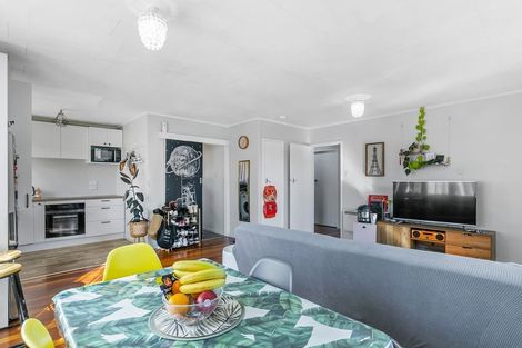 Photo of property in 53b Tawhai Street, Stokes Valley, Lower Hutt, 5019