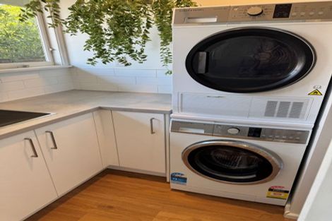 Photo of property in 6 Royalist Avenue, North New Brighton, Christchurch, 8083