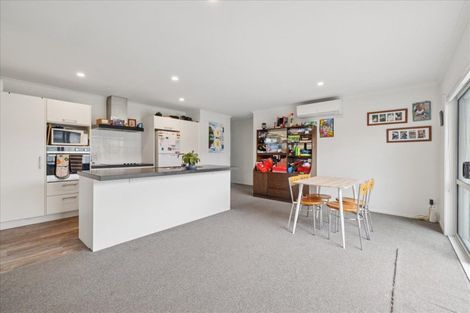 Photo of property in 44 Awataha Crescent, Pyes Pa, Tauranga, 3110