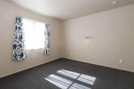 Photo of property in 3a Esk Street, Roslyn, Palmerston North, 4414