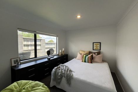 Photo of property in 76 Oranga Street, Westown, New Plymouth, 4310