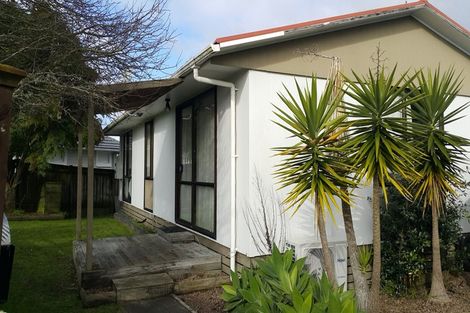 Photo of property in 1/15 Cyril Crescent, West Harbour, Auckland, 0618