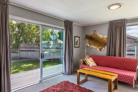 Photo of property in 14 Runuku Grove, Turangi, 3334