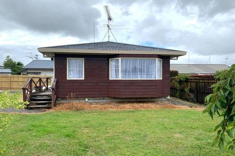 Photo of property in 1 Menary Street, Papakura, 2110