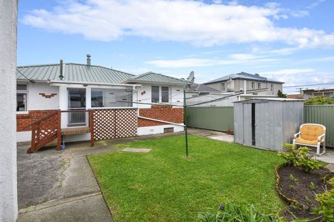 Photo of property in 18 Atkinson Street, South Dunedin, Dunedin, 9012