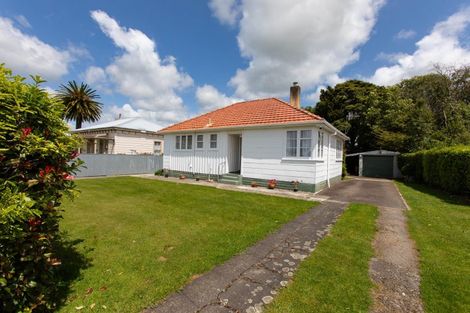 Photo of property in 29 Fox Street, Woodville, 4920