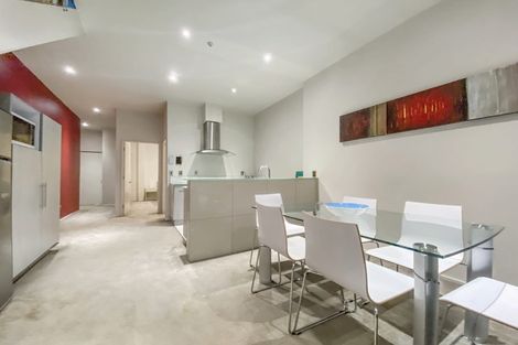 Photo of property in Hb Apartments, 1/3 Holland Street, Te Aro, Wellington, 6011