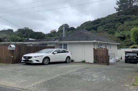 Photo of property in 19 Sunny Grove, Wainuiomata, Lower Hutt, 5014