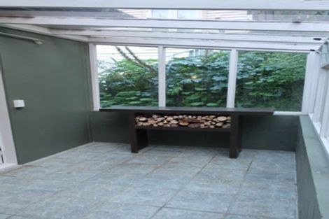 Photo of property in 29 Mortimer Terrace, Aro Valley, Wellington, 6021