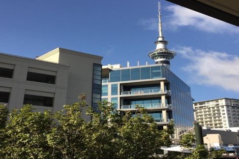 Photo of property in Latitude 37 East Apartments, 1k/20 Pakenham Street East, Auckland Central, Auckland, 1010