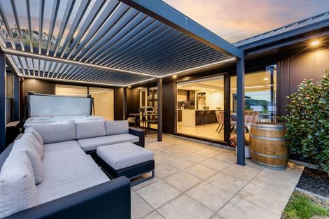 Photo of property in 23 Banks Boulevard, Whitby, Porirua, 5024