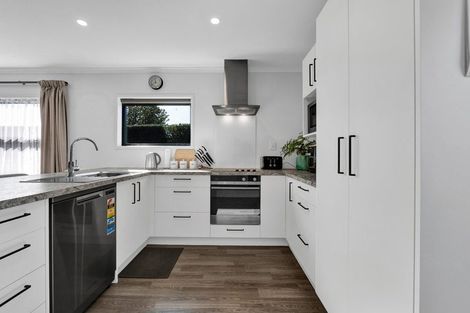 Photo of property in 111 Puriri Street, Hawera, 4610